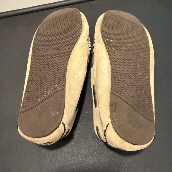 Lamo Beige /Tan Suede Moccasins with Tassels Slipper Shoes Slip On Relaxed - Picture 10 of 10